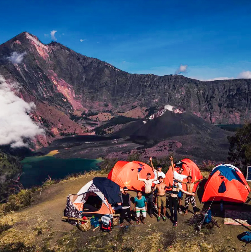 mt rinjani crater rim trek